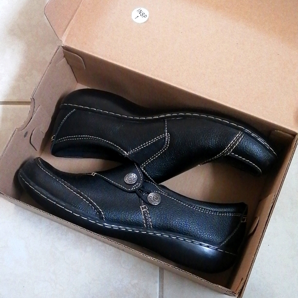 New Clark slip-on work shoes Sz 9 - Picture 4 of 9